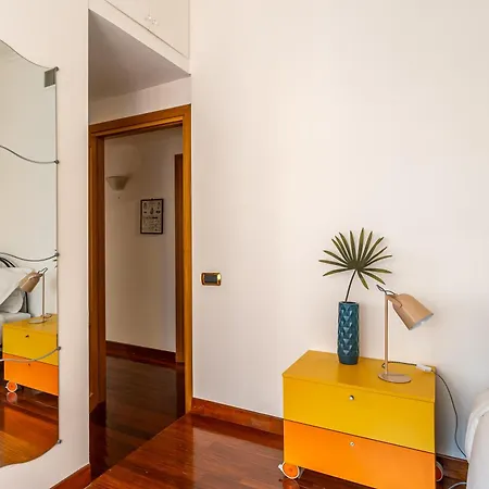 Iflat The House - Spacious & Roma