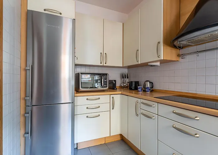 Iflat The House - Spacious & * רומא